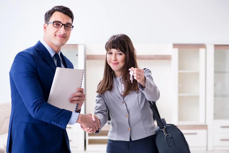 my-home-navigators-real-estate-broker-closed-deal-with-co-player-in-pickelball