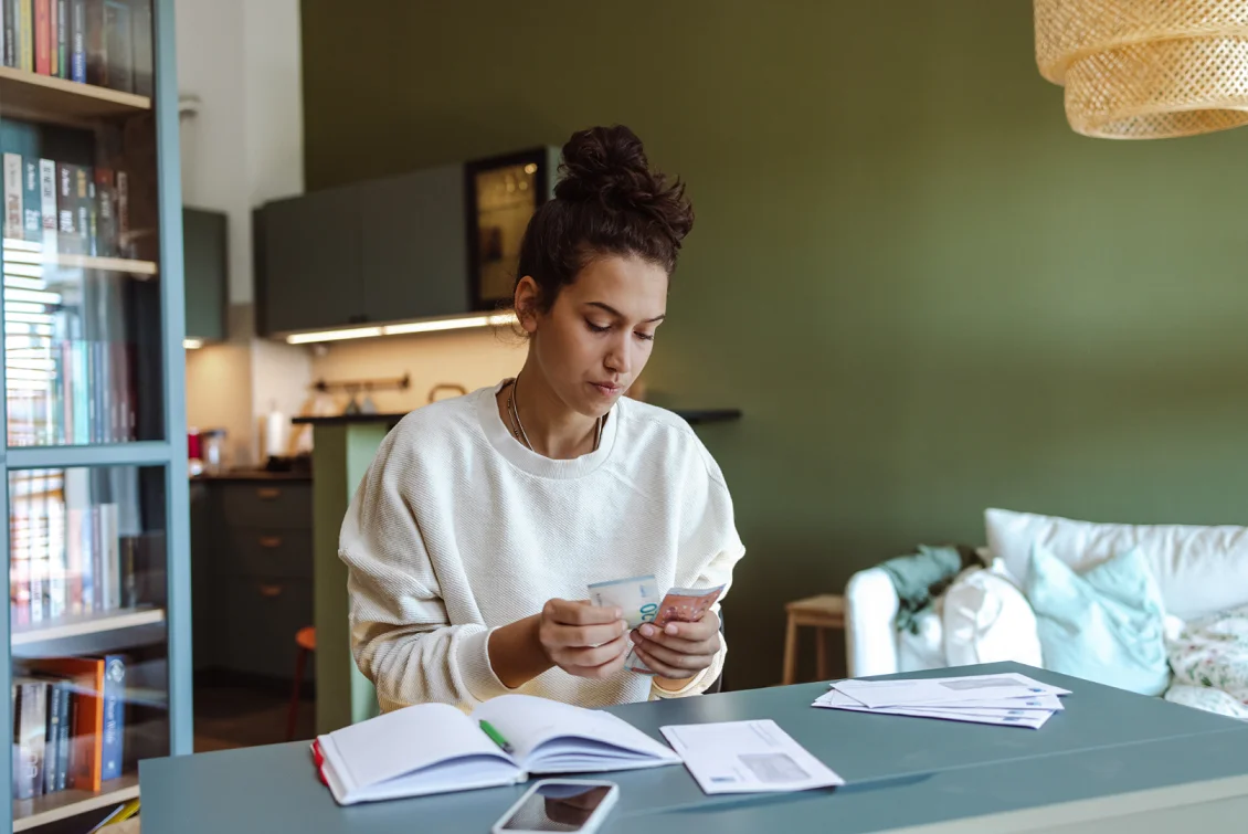 my-home-navigators-managing-financial-pressure-in-buying-a-home