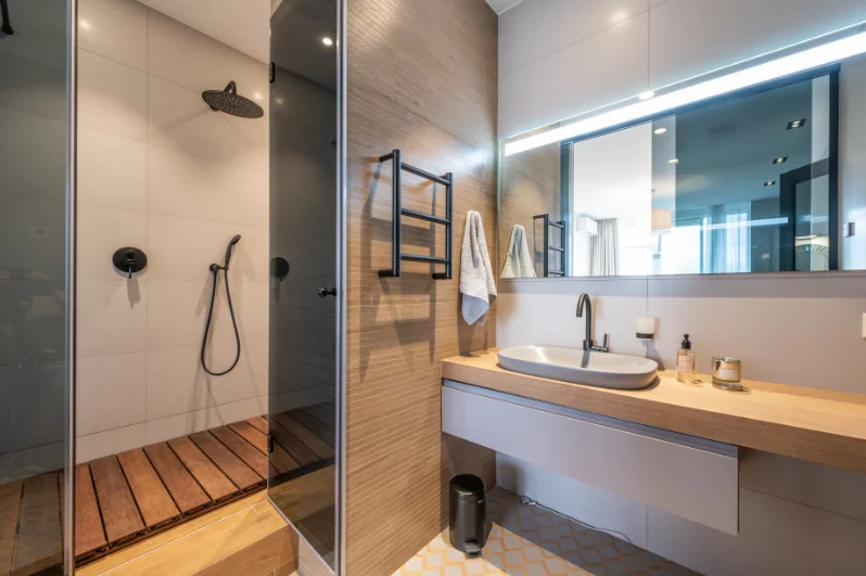 my-home-navigators-modern-household-bathroom
